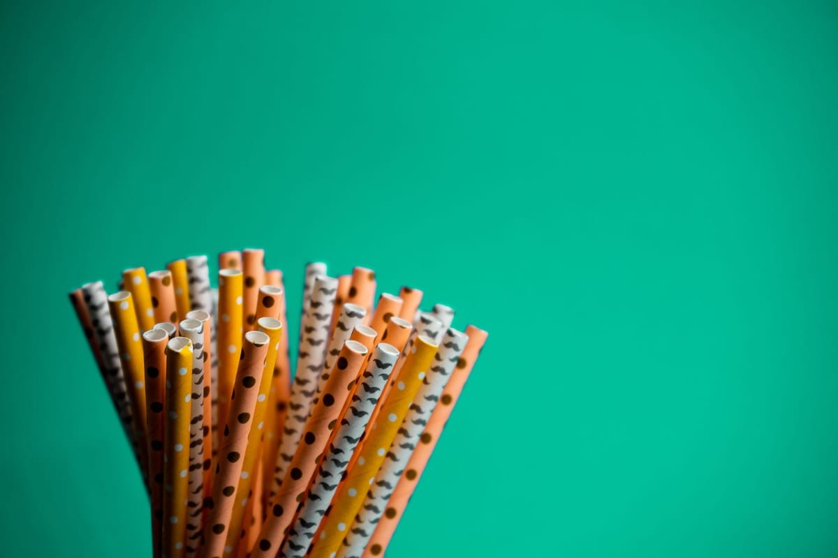 Paper straws in drinks replacing plastic