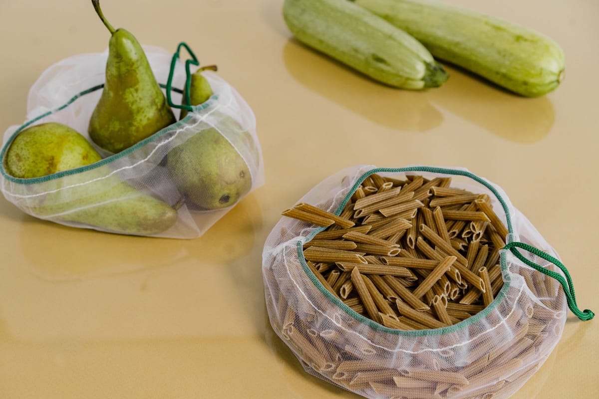 Plastic-free food packaging alternatives