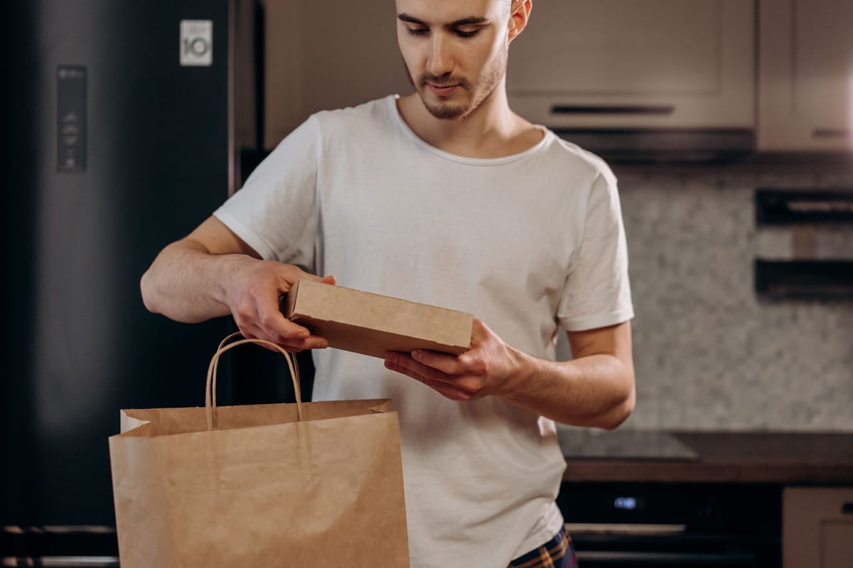 A range of takeaway food containers in different sizes